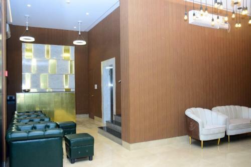 Hotel Tgs Dine Inn