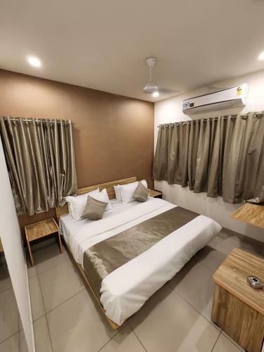 Hotel Nova Shine
