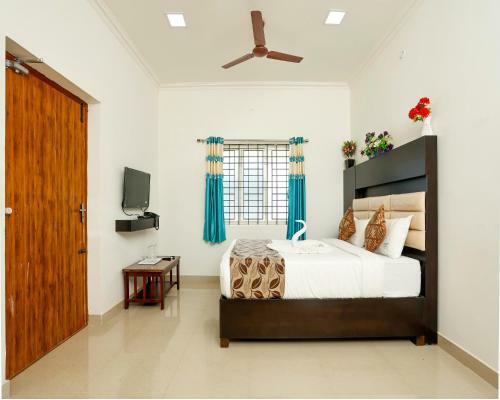 Hotel Brindavan Beach Resort