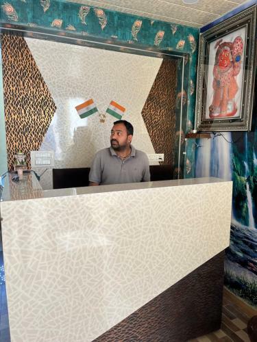 Hotel Manas AC Rooms