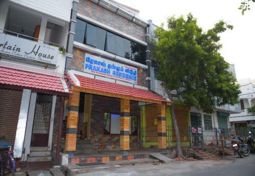 Hotel Prakash Residence