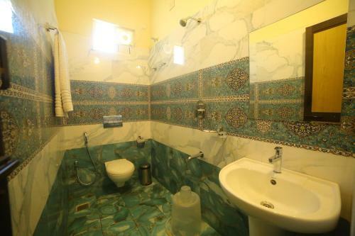 Hotel Radha Residency