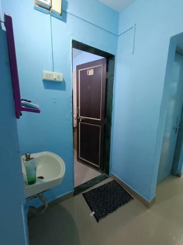 Lovely Private Room Stay With Peaceful Location