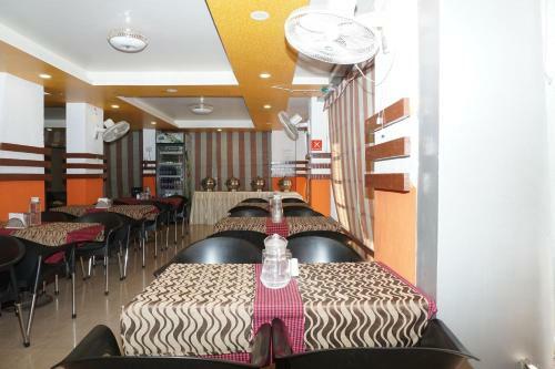 Collection O 655 Hotel Aundh Retreat