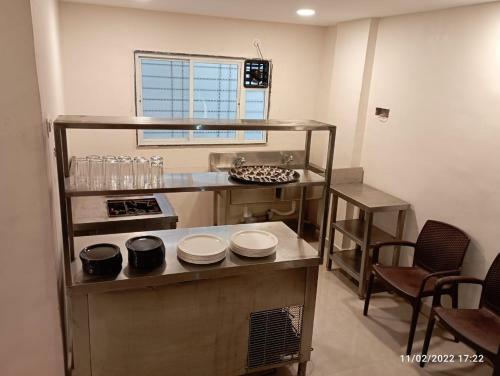 Hotel Atithi Service Apartment