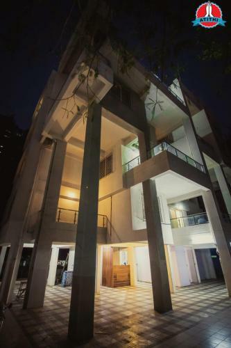 Hotel Atithi Service Apartment