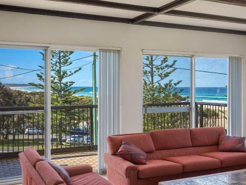Dalmeny Beach Views