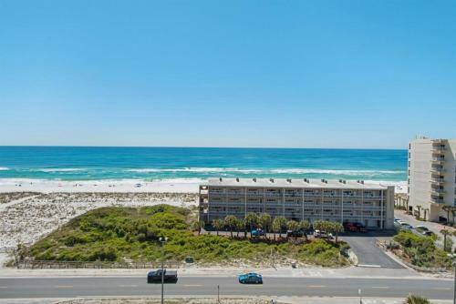 Emerald Dolphin By Pensacola Beach Properties