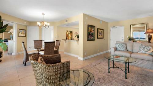 Regency Towers By Pensacola Beach Properties