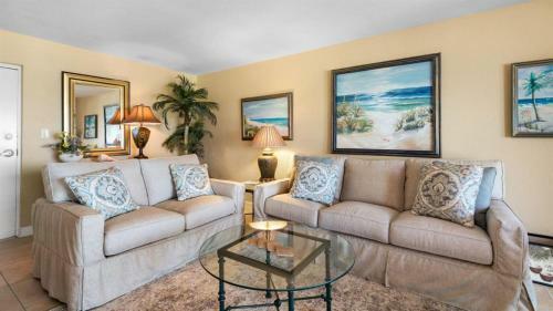 Regency Towers By Pensacola Beach Properties