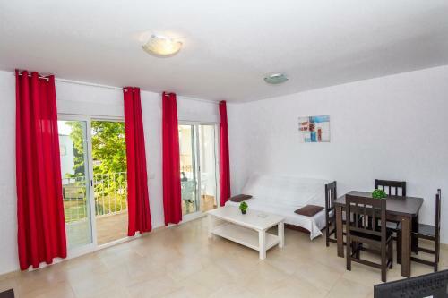 Apartamentos Vacacionales Zahazar