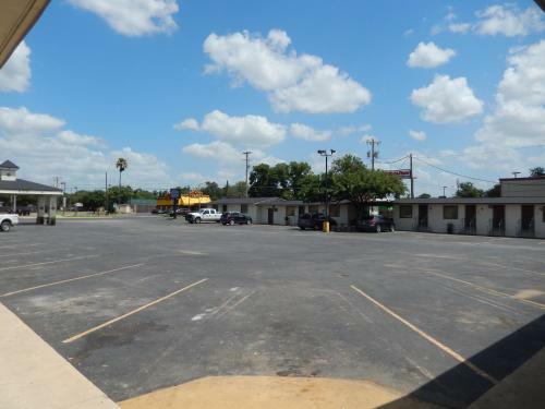 Motel Executive Inn Pearsall