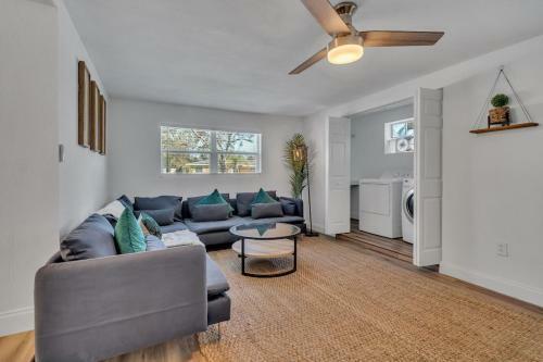 ?pool-bbq Grill-fire Pit-ping Pong- Beach?