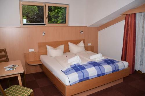 Hostal Gasthof Sch�ntal