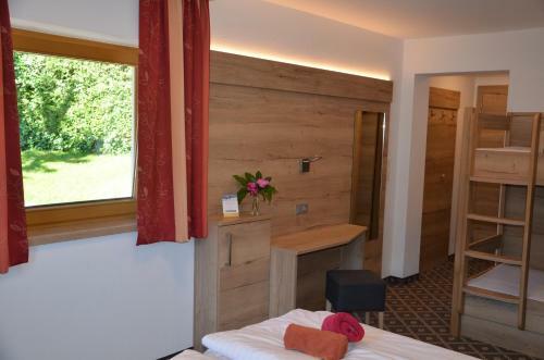 Hostal Gasthof Sch�ntal