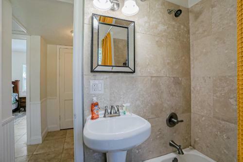 Coquina Retreat