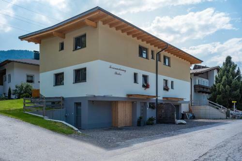 Apartamento Ferienwohnung Thaler