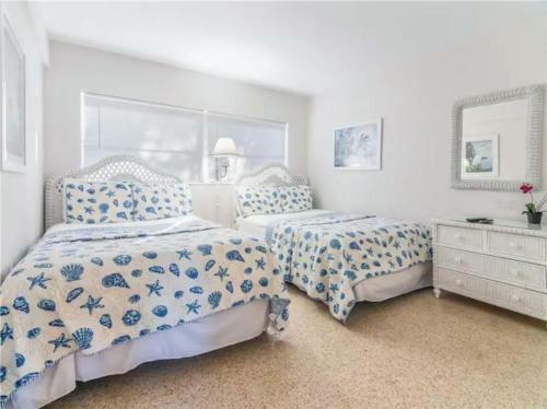Apartamento Amazing Location ! Direct Across St, From Beach