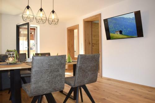 Apartamento Ferienwohnungen Kirchenwirt