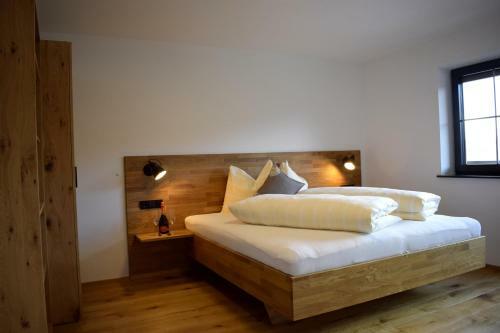 Apartamento Ferienwohnungen Kirchenwirt