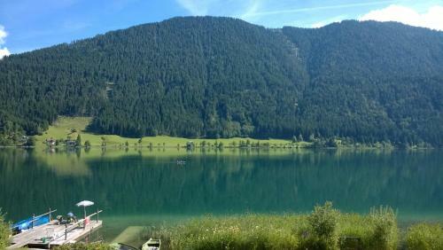 Apartamento Chalets Z�hrer - Wohnen Am Wasser