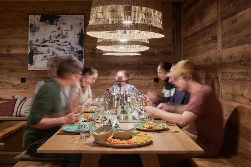 Aparthotel Berghaus Schr�cken