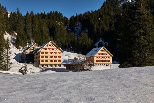 Aparthotel Berghaus Schr�cken