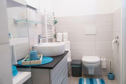 Hostal Pension & Restaurant La Amalia