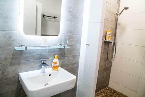 Hostal Pension & Restaurant La Amalia