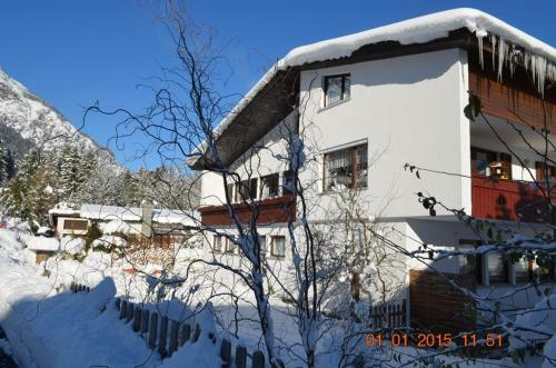 Apartamento Ferienwohnung R�tikon