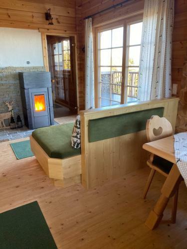 Almh�tten Skorianz- Die Gr�ne Hirschh�tte
