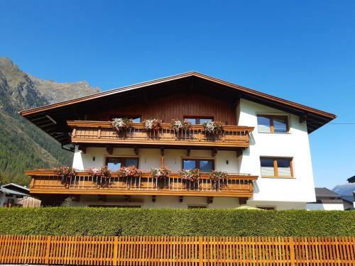Bed & Breakfast G�stehaus Helga
