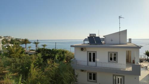 Ellie Apartments Stalida