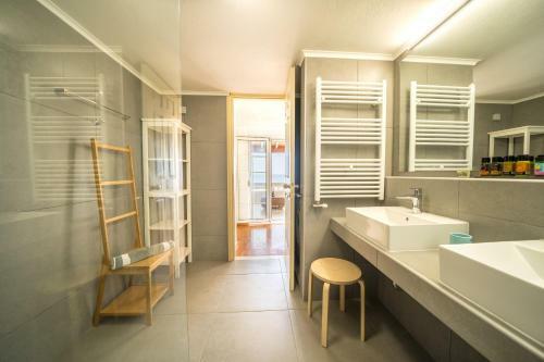 Seaview Garden Villa - Heated Pool