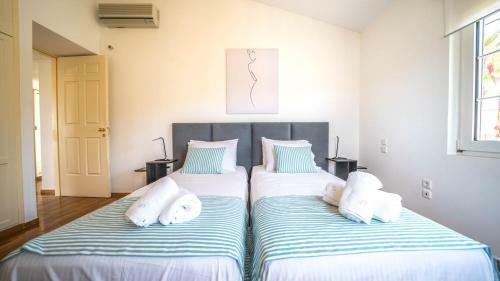 Seaview Garden Villa - Heated Pool
