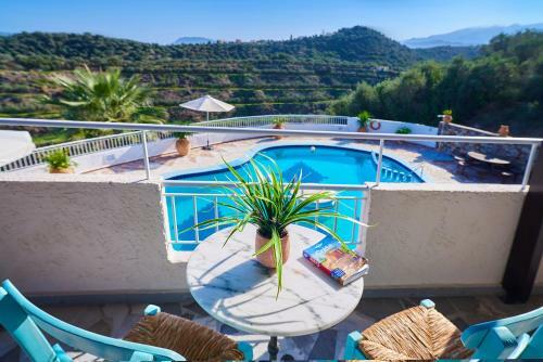 Villas Stalos Homeleader