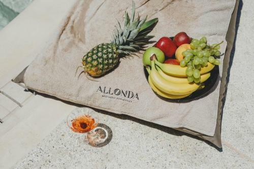 Hotel Allonda Seafront Experience