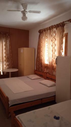 Stella Rooms Sunrise