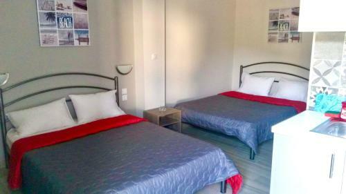 Soso Studios & Apartments