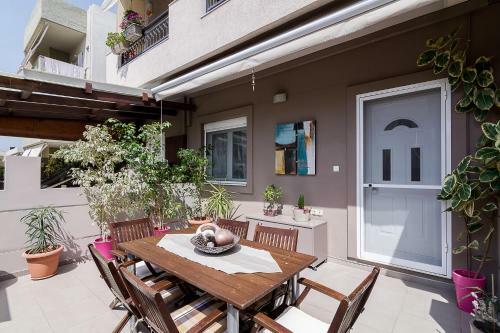 Modern & Stylish Apartment
