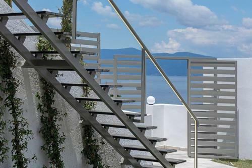 Villa Theologos