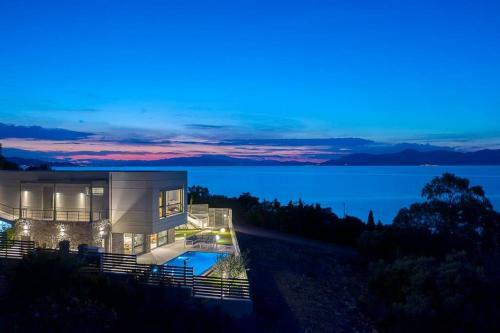 Villa Theologos
