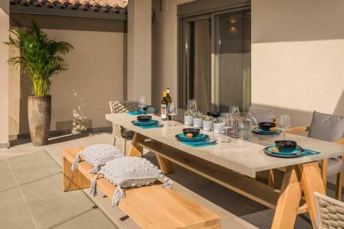 Superior Luxury Villa With Private Pool!