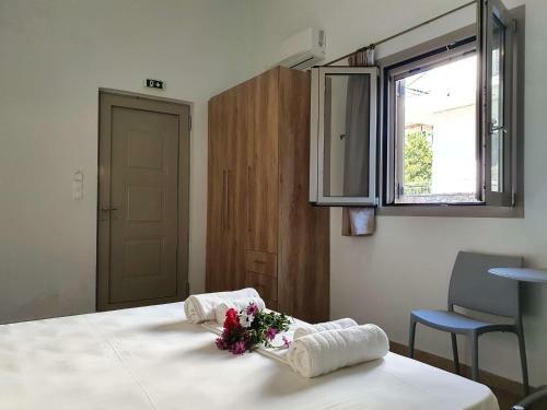 Hostal Tasos Rooms