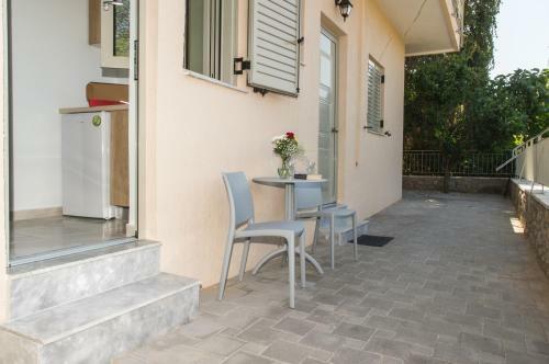 Hostal Tasos Rooms