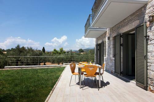 Villa Torri Di Pietra