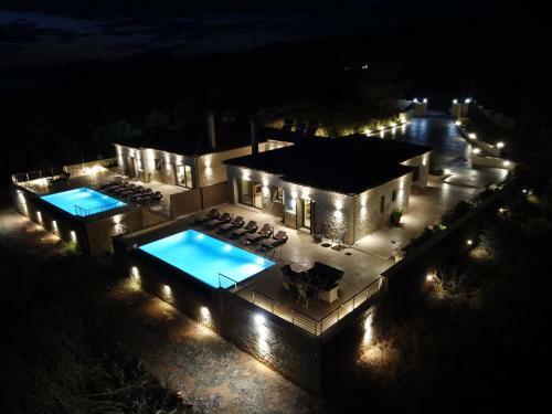 Manazil Mani - Luxury Villas