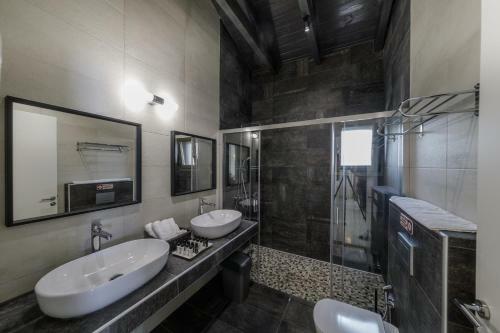 Manazil Mani - Luxury Villas