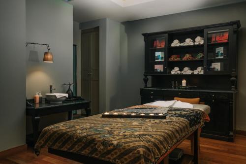 Aparthotel Emelisse Hotel