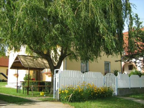 Apartamento Balatoni Ny�r Vend�gh�z